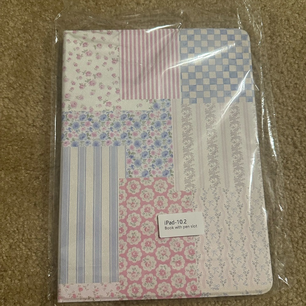 Patchwork Floral iPad 10.2 Case with Pen Slot